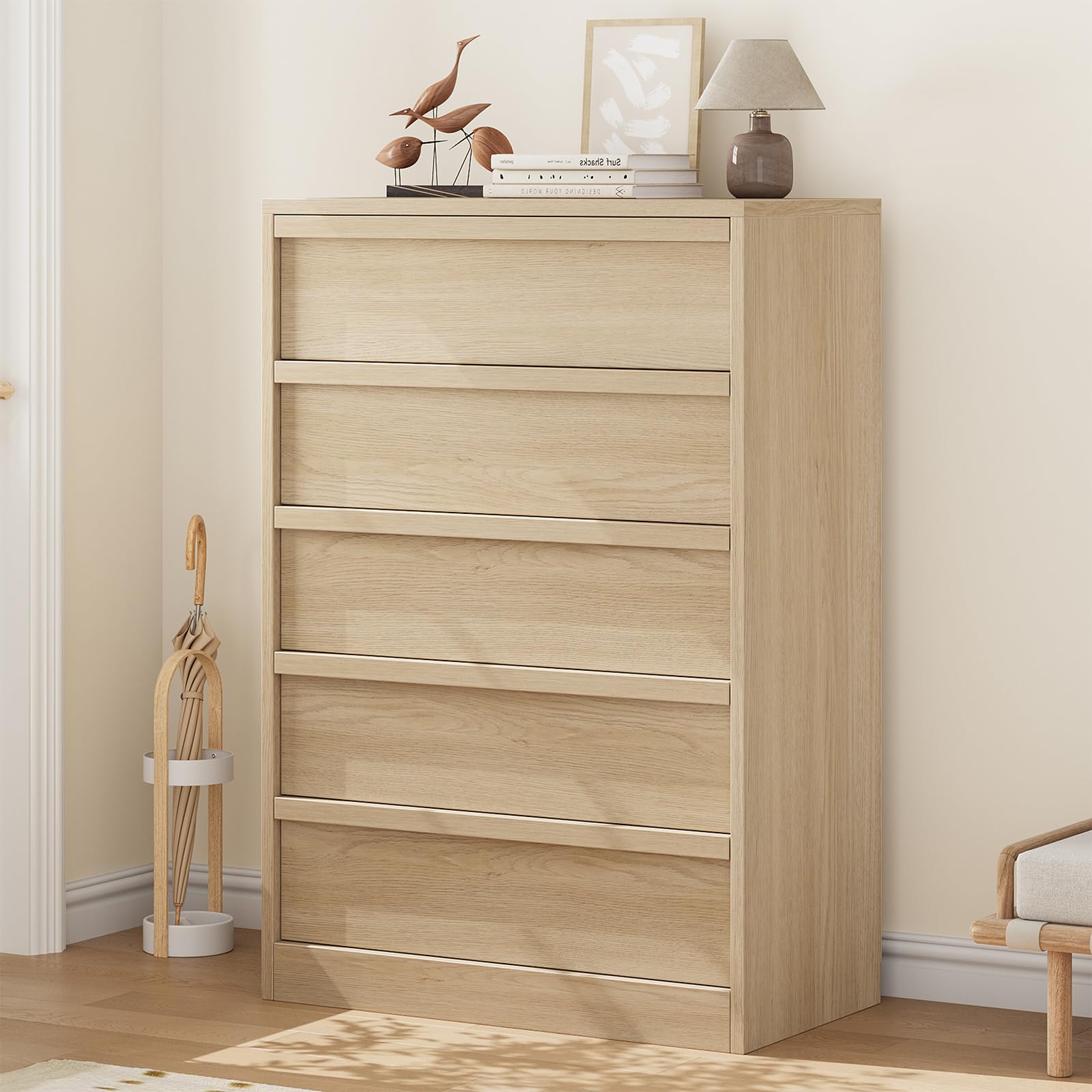 Cómoda moderna de madera natural con 5 cajones Garvee